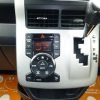 2010 TOYOTA VOXY - Image 11