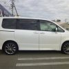 2010 TOYOTA VOXY - Image 16