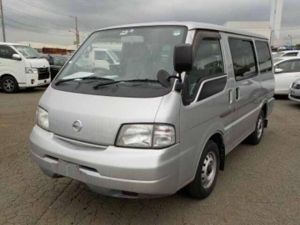 NISSAN VANETTE VAN GL 2004 - Image 4