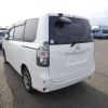 TOYOTA 	VOXY - Image 3