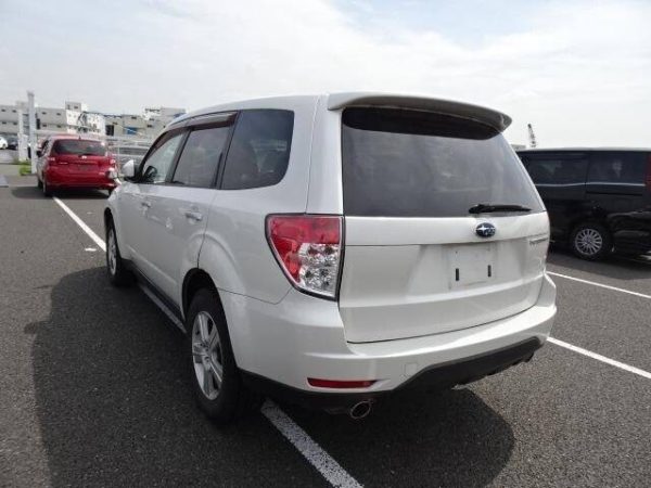 SUBARU	FORESTER - Image 3