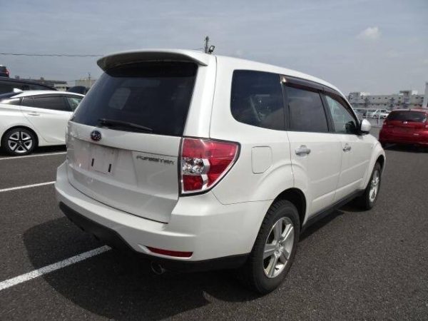 SUBARU	FORESTER - Image 4