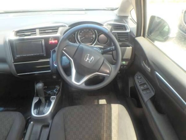 HONDA 	FIT - Image 9