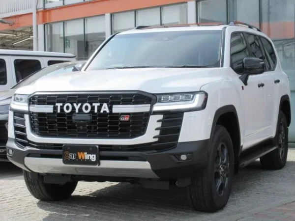 TOYOTA LAND CRUISER 2023 - Image 3