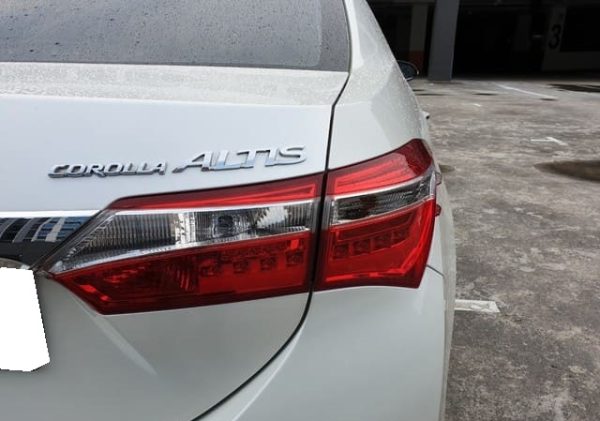 TOYOTA COROLLA ALTIS 2014 - Image 7