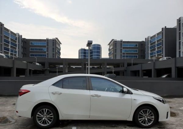 TOYOTA COROLLA ALTIS 2014 - Image 40