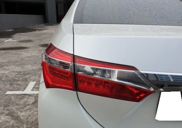 TOYOTA COROLLA ALTIS 2014 - Image 42