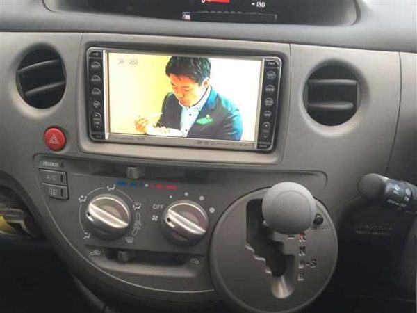 2005 TOYOTA SIENTA - Image 16