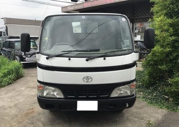 2003 TOYOTA DYNA TRACTOR UNIT - Image 3