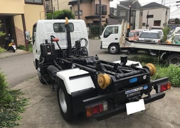 2003 TOYOTA DYNA TRACTOR UNIT - Image 5