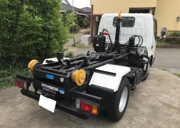 2003 TOYOTA DYNA TRACTOR UNIT - Image 7