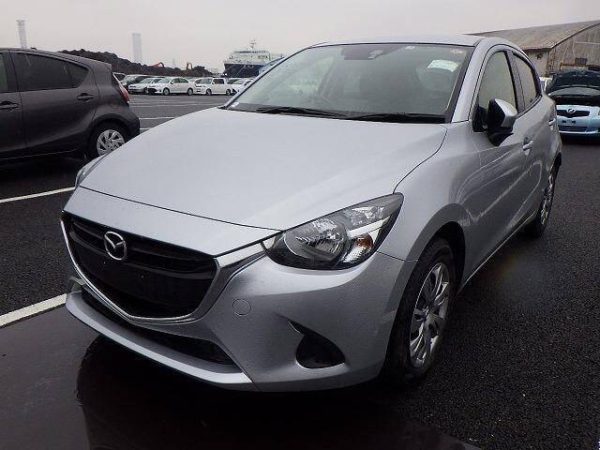 MAZDA	DEMIO - Image 2