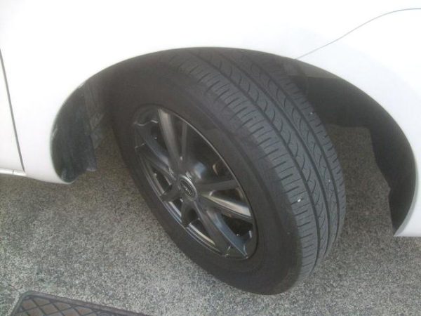 2009 TOYOTA SIENTA - Image 8