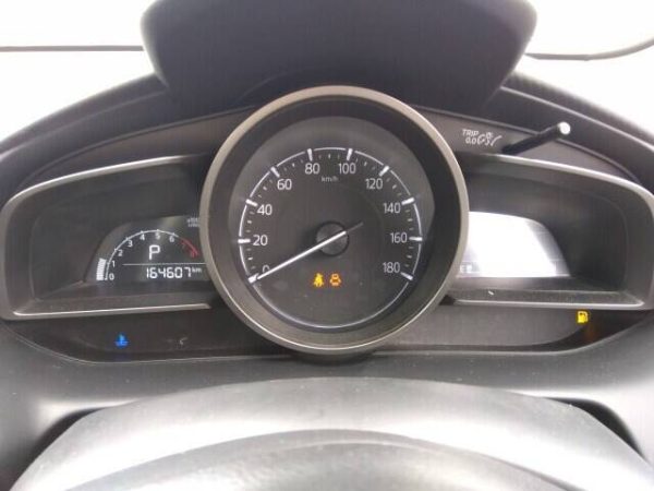 MAZDA	DEMIO - Image 9