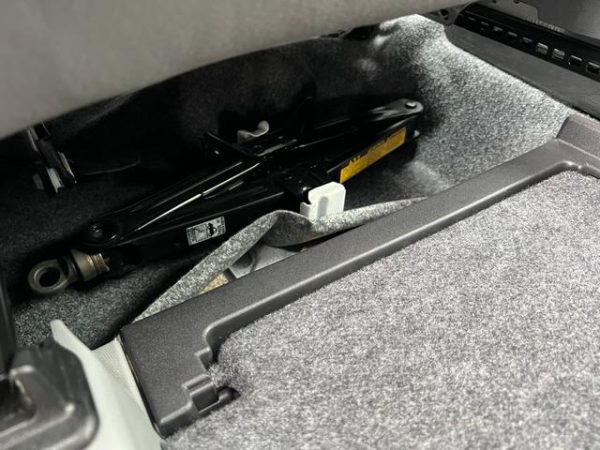 2008 TOYOTA SIENTA - Image 30