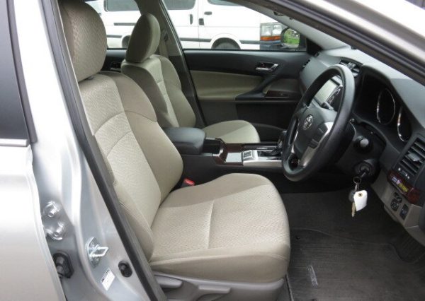 2011 TOYOTA MARK X 250G FOUR F PACKAGE - Image 2