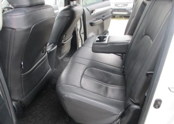 2016 TOYOTA HILUX DOUBLE CAB - Image 11