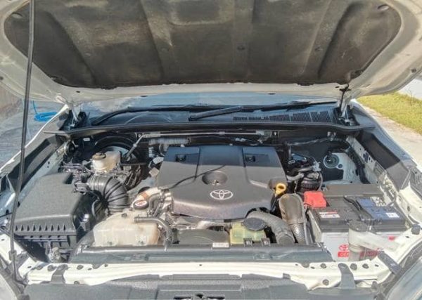 2016 TOYOTA HILUX REVO Z - Image 15