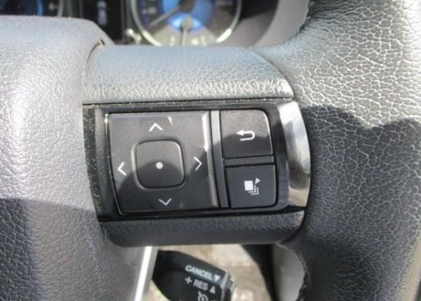 2016 TOYOTA HILUX DOUBLE CAB - Image 17