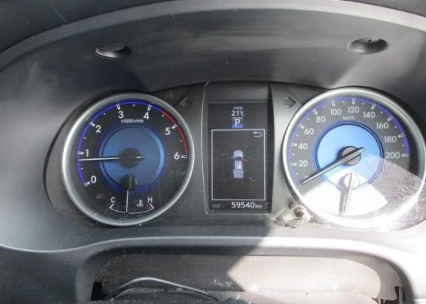 2016 TOYOTA HILUX DOUBLE CAB - Image 18