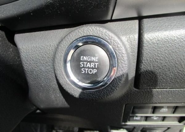2016 TOYOTA HILUX DOUBLE CAB - Image 24
