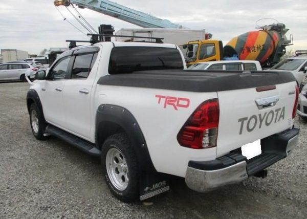 2016 TOYOTA HILUX DOUBLE CAB - Image 6