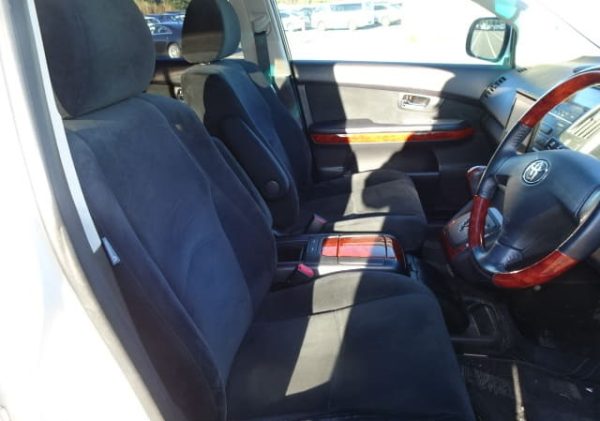 TOYOTA HARRIER 240G 2011 - Image 24