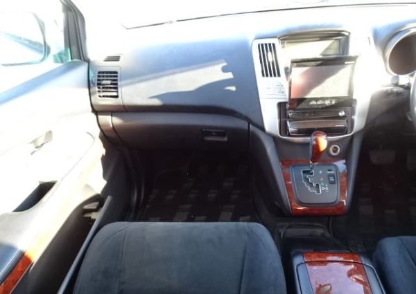 TOYOTA HARRIER 240G 2011 - Image 25