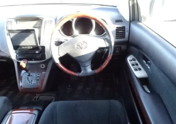 TOYOTA HARRIER 240G 2011 - Image 22