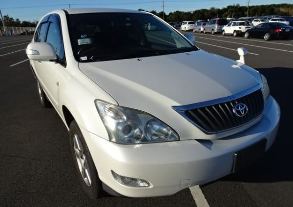TOYOTA HARRIER 240G 2011