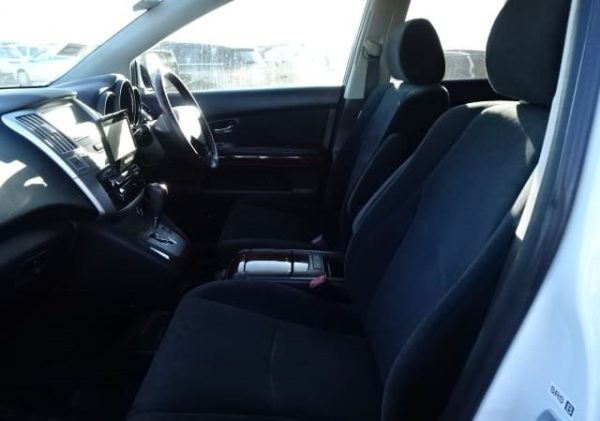 TOYOTA HARRIER 240G 2011 - Image 12