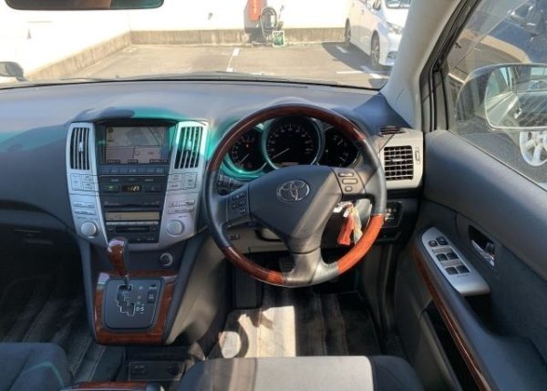 TOYOTA HARRIER 2011 - Image 9