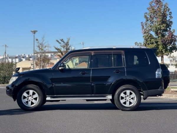 MITSUBISHI PAJERO LONG EXCEED - Image 2