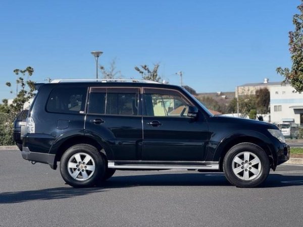 MITSUBISHI PAJERO LONG EXCEED - Image 14
