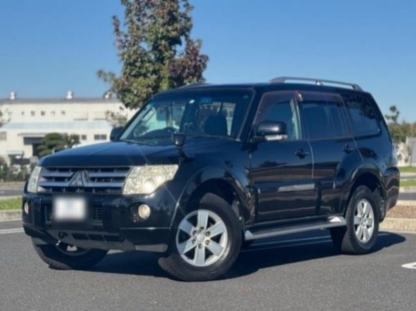 MITSUBISHI PAJERO LONG EXCEED - Image 5