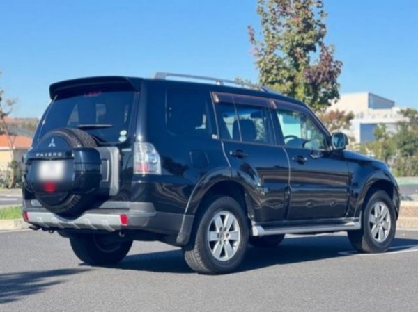MITSUBISHI PAJERO LONG EXCEED - Image 6