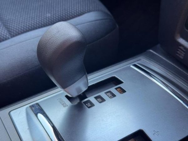 MITSUBISHI PAJERO LONG EXCEED - Image 25